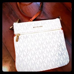 Michael Kors Crossbody
